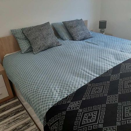 Apartman Kod Kestena Осиек Екстериор снимка