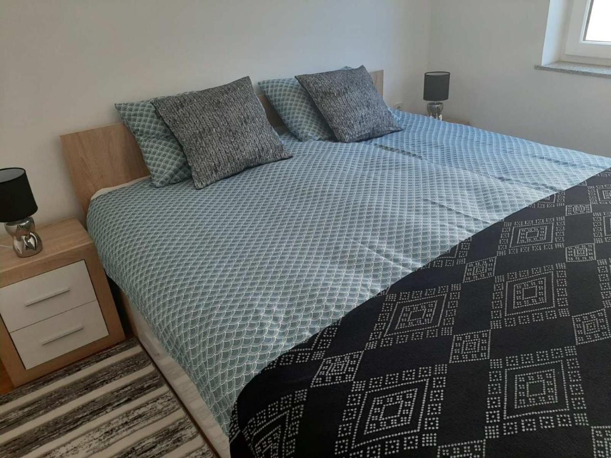 Apartman Kod Kestena Осиек Екстериор снимка