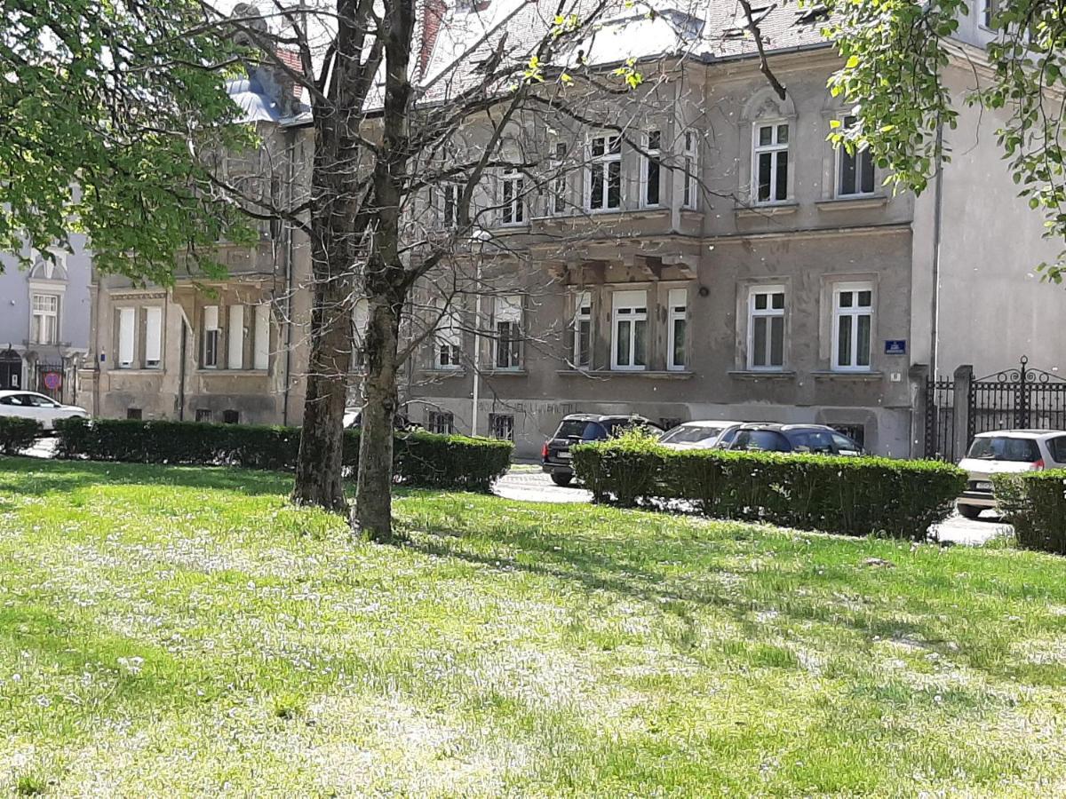 Apartman Kod Kestena Осиек Екстериор снимка